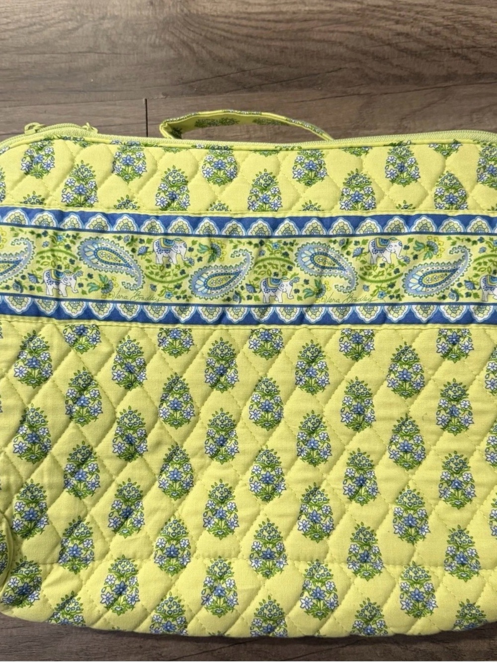 Vera Bradley Accessories Bag Quilted Lime Green Floral Travel Tote - Picture 2 of 7